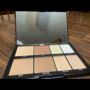 Morphe Highlight & Contour Pallete